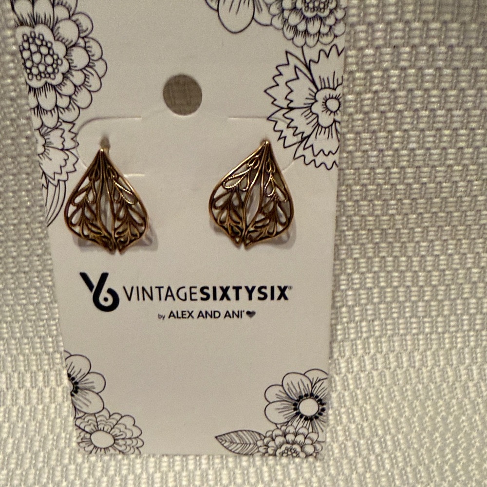 Vintage Sixty-Six Alex & Ani Gold Tone Filigree Teardrop Drop Earrings V18E10RG